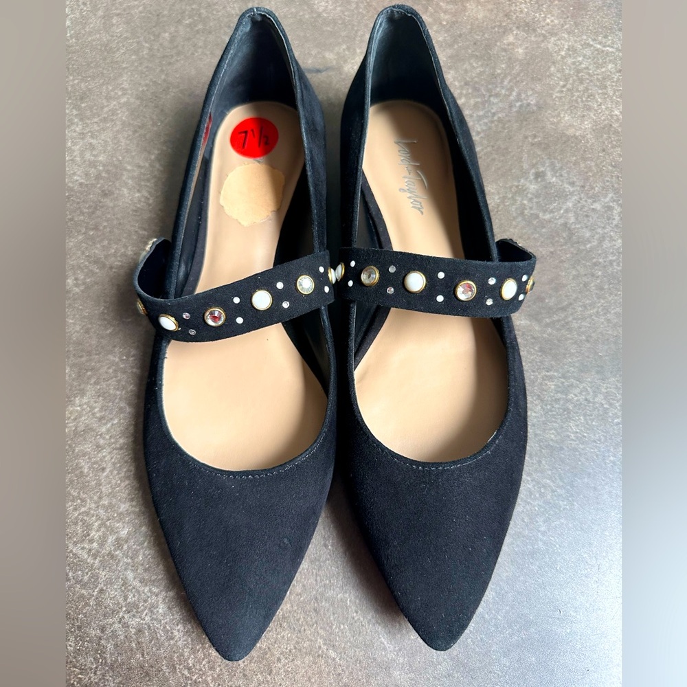 ♥️🌟 Preloved - Lord & Taylor Ballerina Shoe🌟